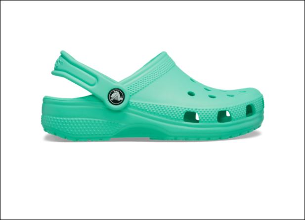 Crocs childrens sized Classic Clog 206990-3wm green