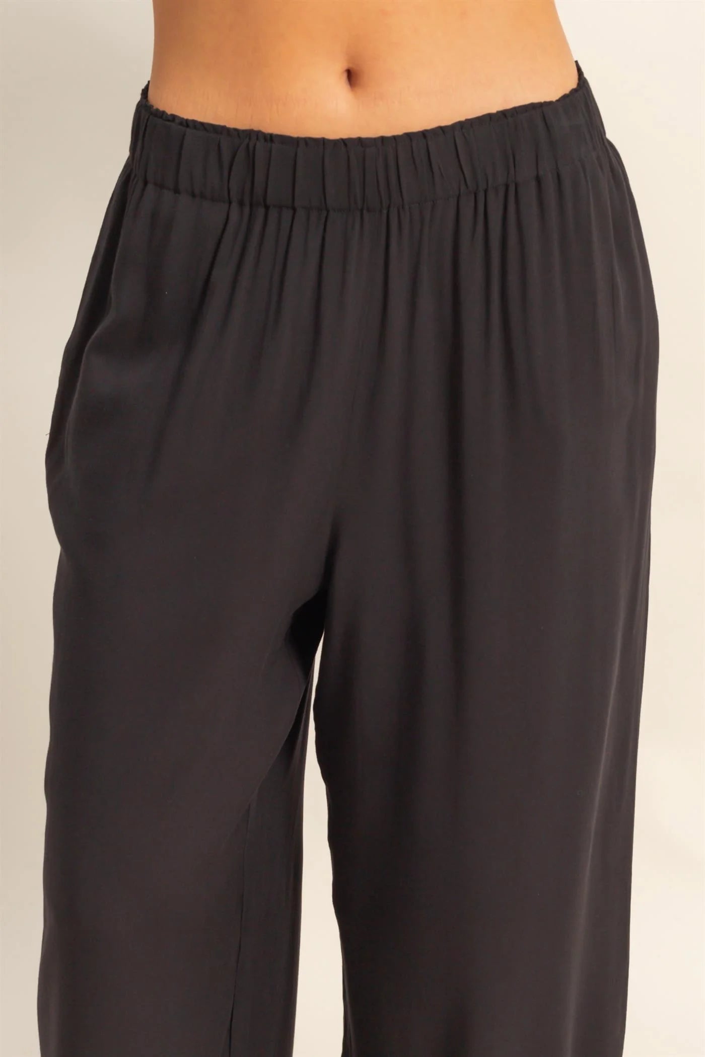 Malibu DZ25C192-High Waist Woven Wide Leg Pants black
