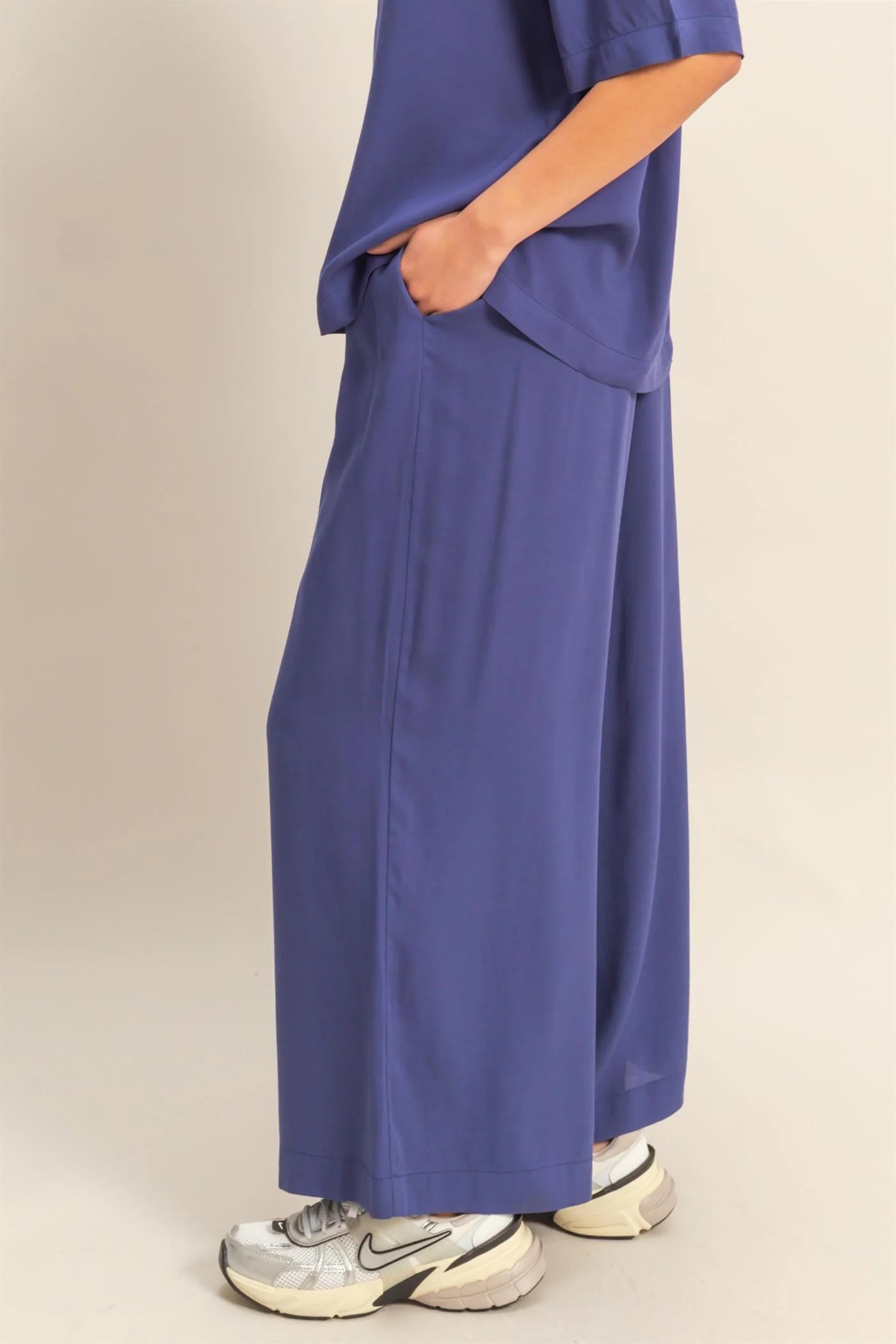 Malibu DZ25C192-High Waist Woven Wide Leg Pants dusty indigo