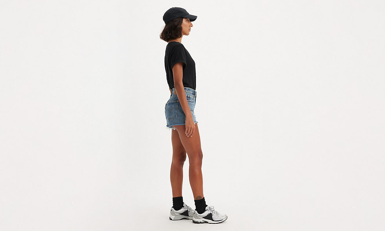 Levis 501 short 56327-0389 Color: The Future Is Now - Dark Wash