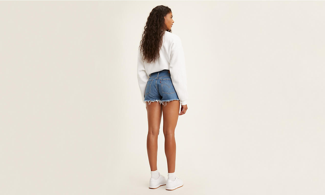 Levis 501 Short 56327-0081 Color: Oxnard Athens - Medium Wash