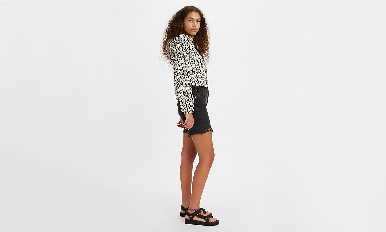 Levis 501 mid thigh short 858833-0016 color luna black-black
