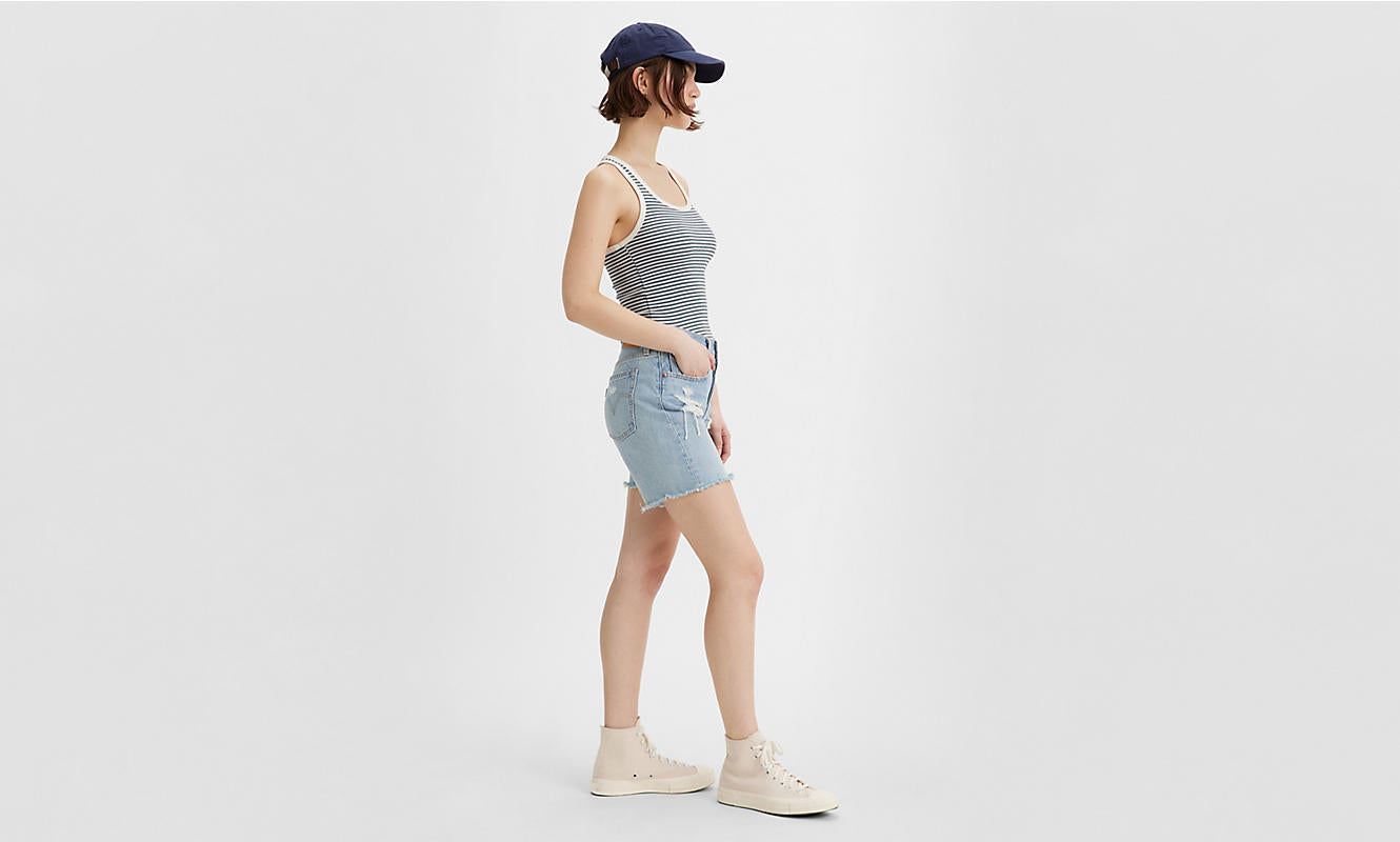 Levis 501 mid thigh short 858833-0052 earthquake