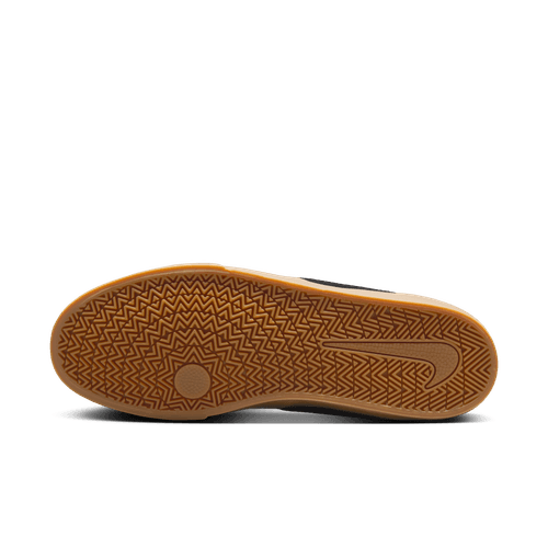 Nike charge suede ib2750-003 black & gum