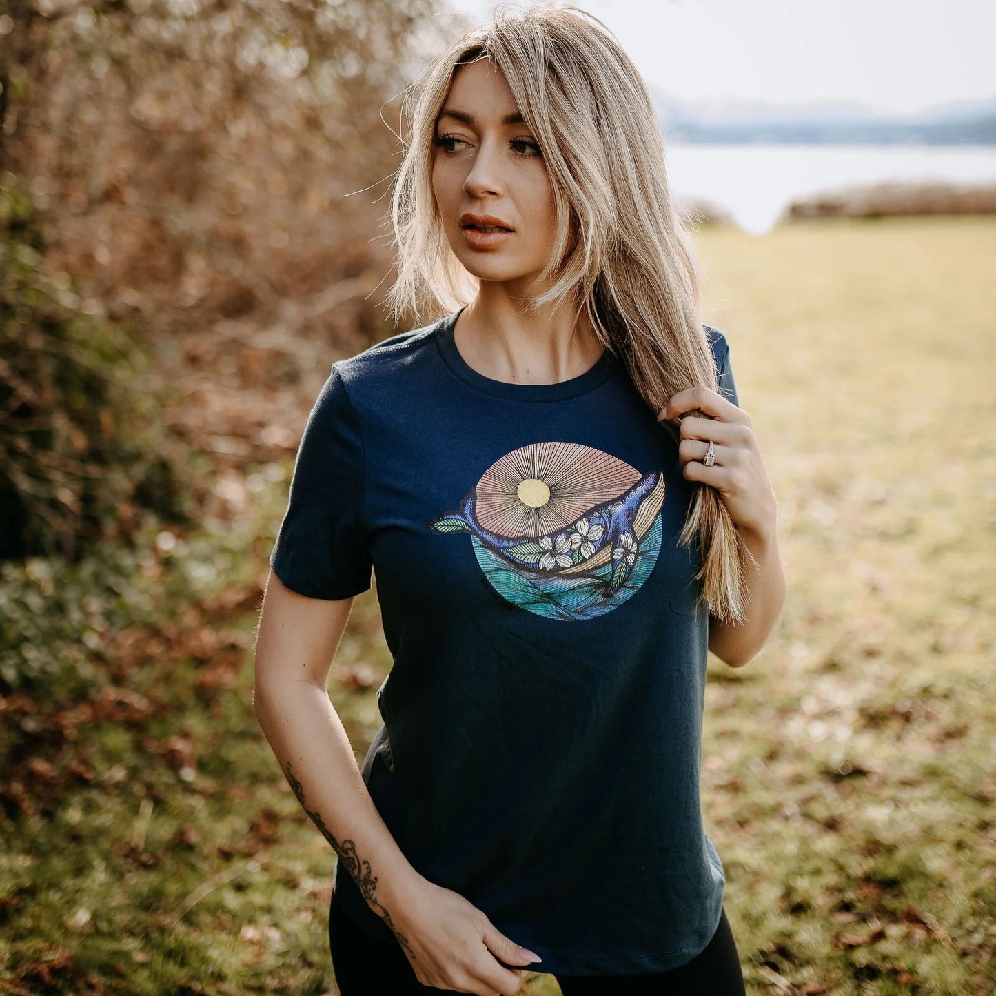 West Coast karma humpback sunrise relaxed tshirt humpsunt vintage navy