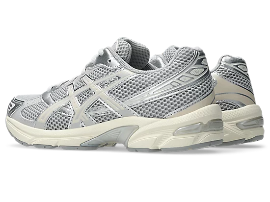 Asics womens 1130 1202a164-023 white & silver