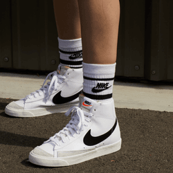 Nike Blazer mid 77 cz1055 100 white black Spinners Sports