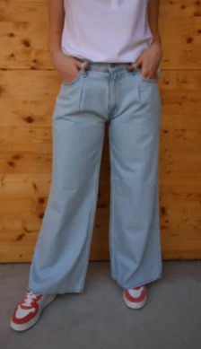 Levis Baggy Wide Leg Dad Jean a7455-0005 never going to change