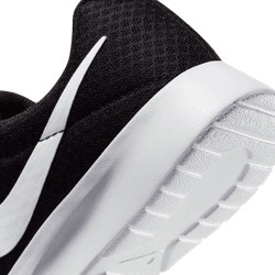 Nike Tanjun street  dj6257-004 black & white