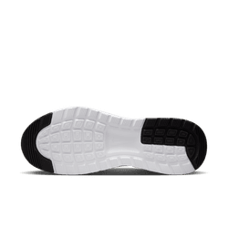 Nike air nuaxis hf1233-001 black & white