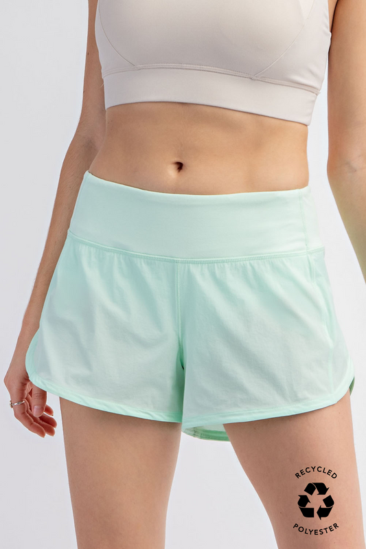 Malibu stretch woven 2 in 1 active short p6235 morning mist