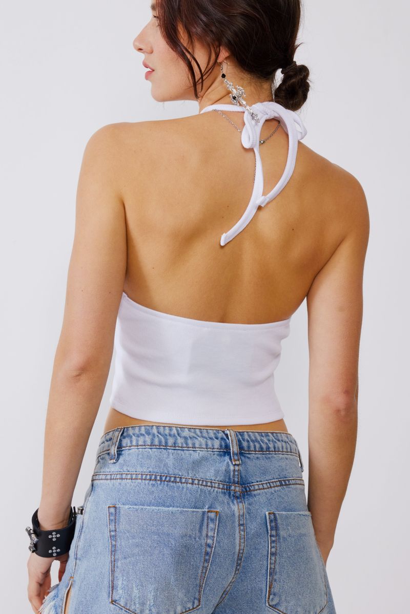 Malibu ribbed halter top with key hole detail s10377 white