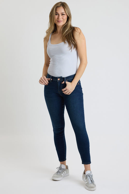 Malibu high rise curve confident wannabettabutt skinny jean wp998775 d08